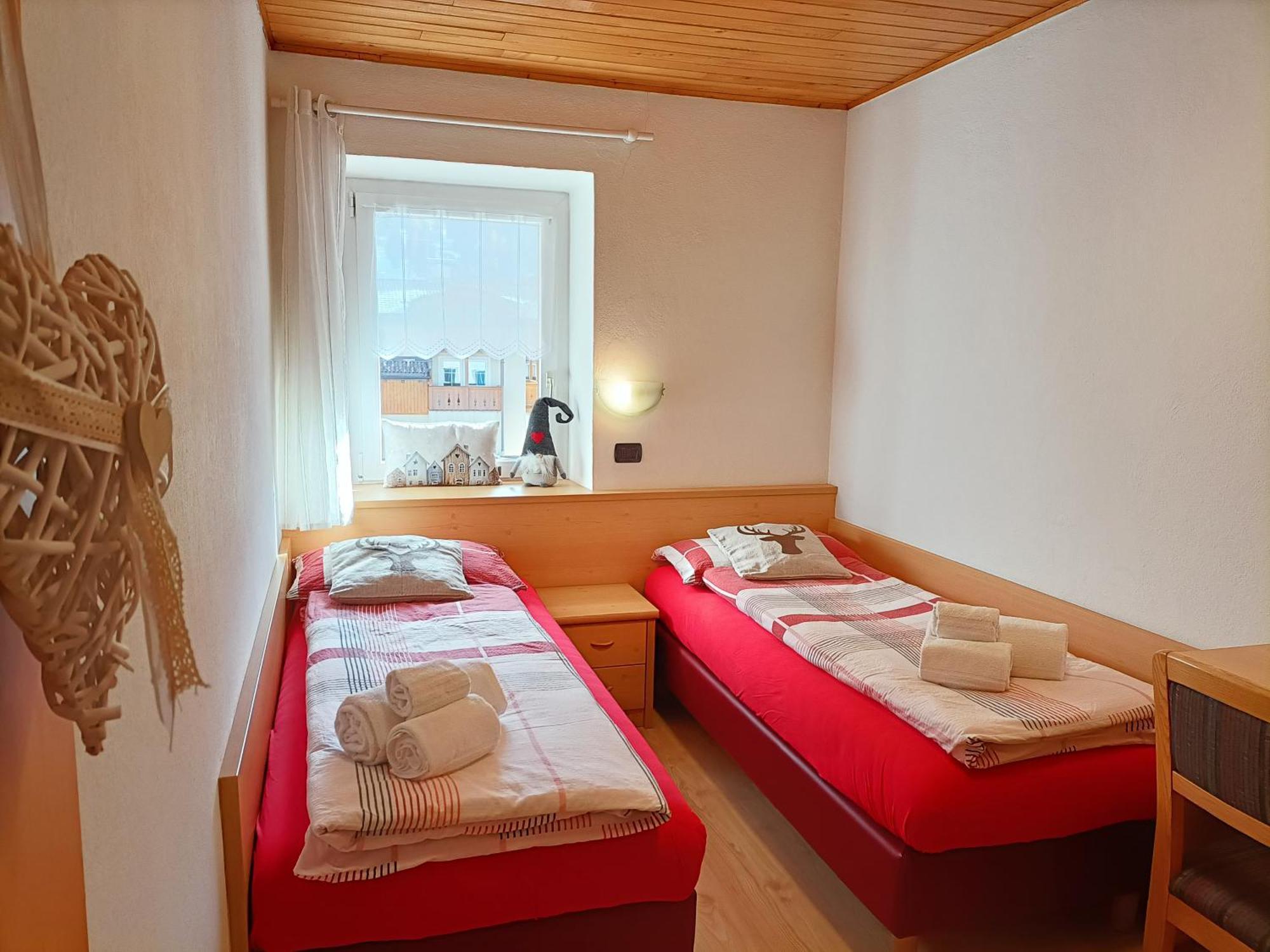 Casa Paola Apartment Pozza di Fassa Ngoại thất bức ảnh