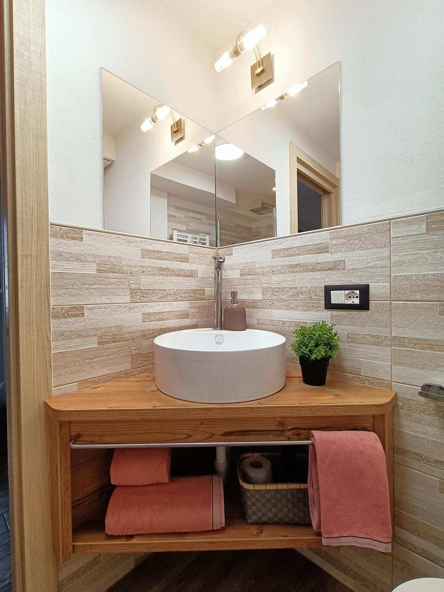 Casa Paola Apartment Pozza di Fassa Ngoại thất bức ảnh